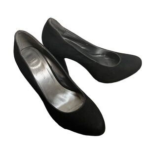 ⭐️ Forever 21 black work heels 👠- size 36